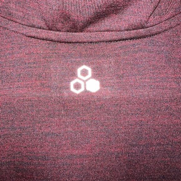 Tek Gear Dry Tek Men’s red and black marled long sleeved 1/4 zip size medium - Picture 6 of 6